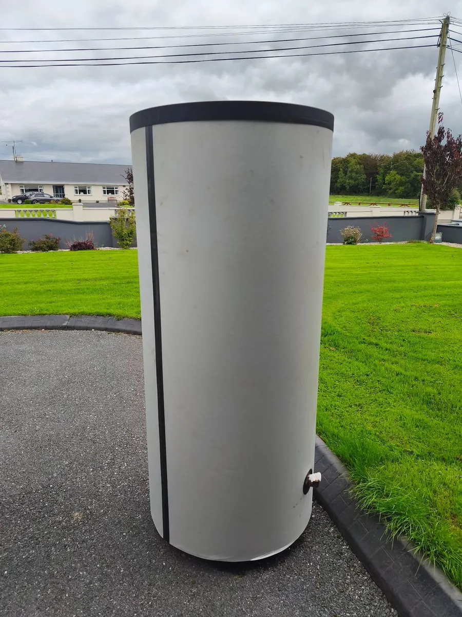 Buffer tank - Image 1
