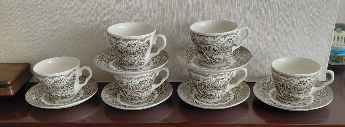 Ironstone tableware - Image 2