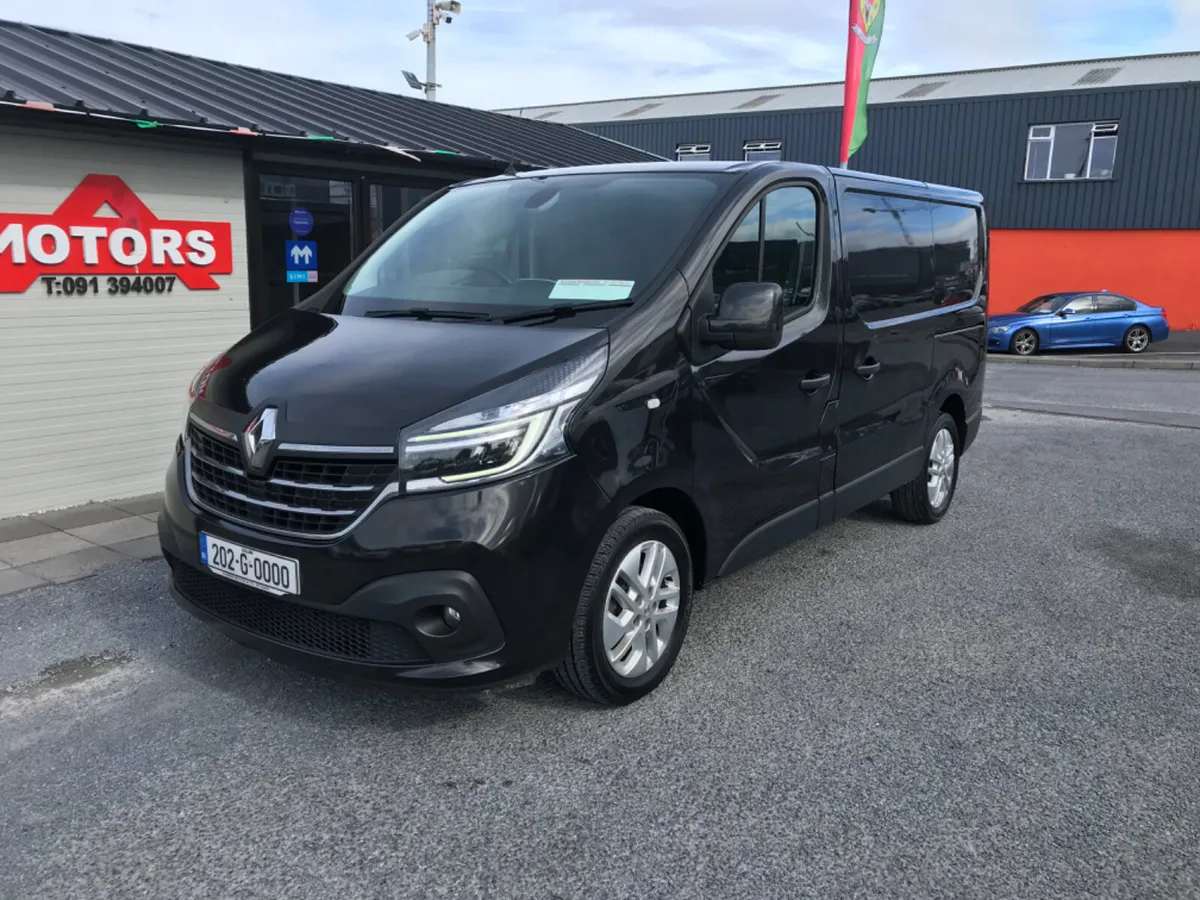 2020 Renault Trafic SL28 Sport 2.0 dCi Manual - Image 4