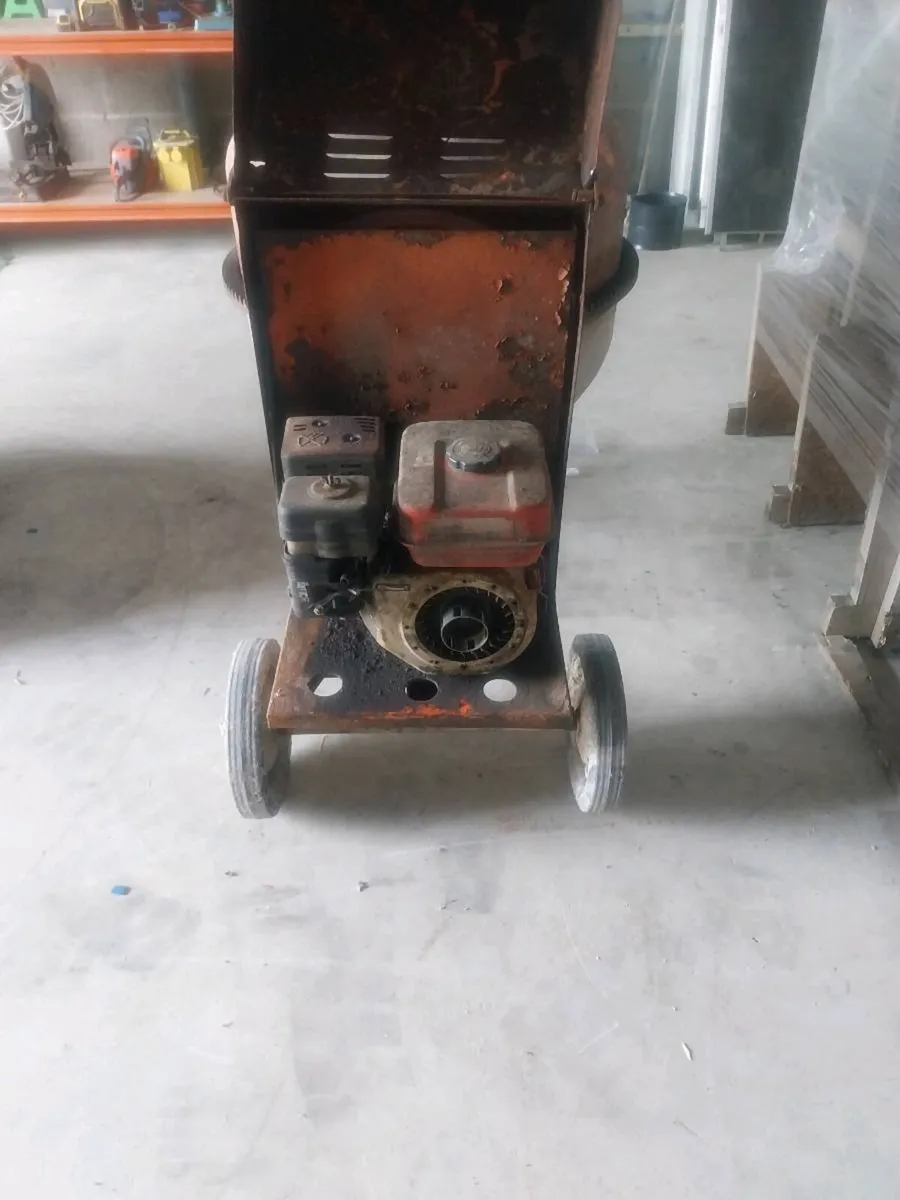 Cement mixer - Image 2