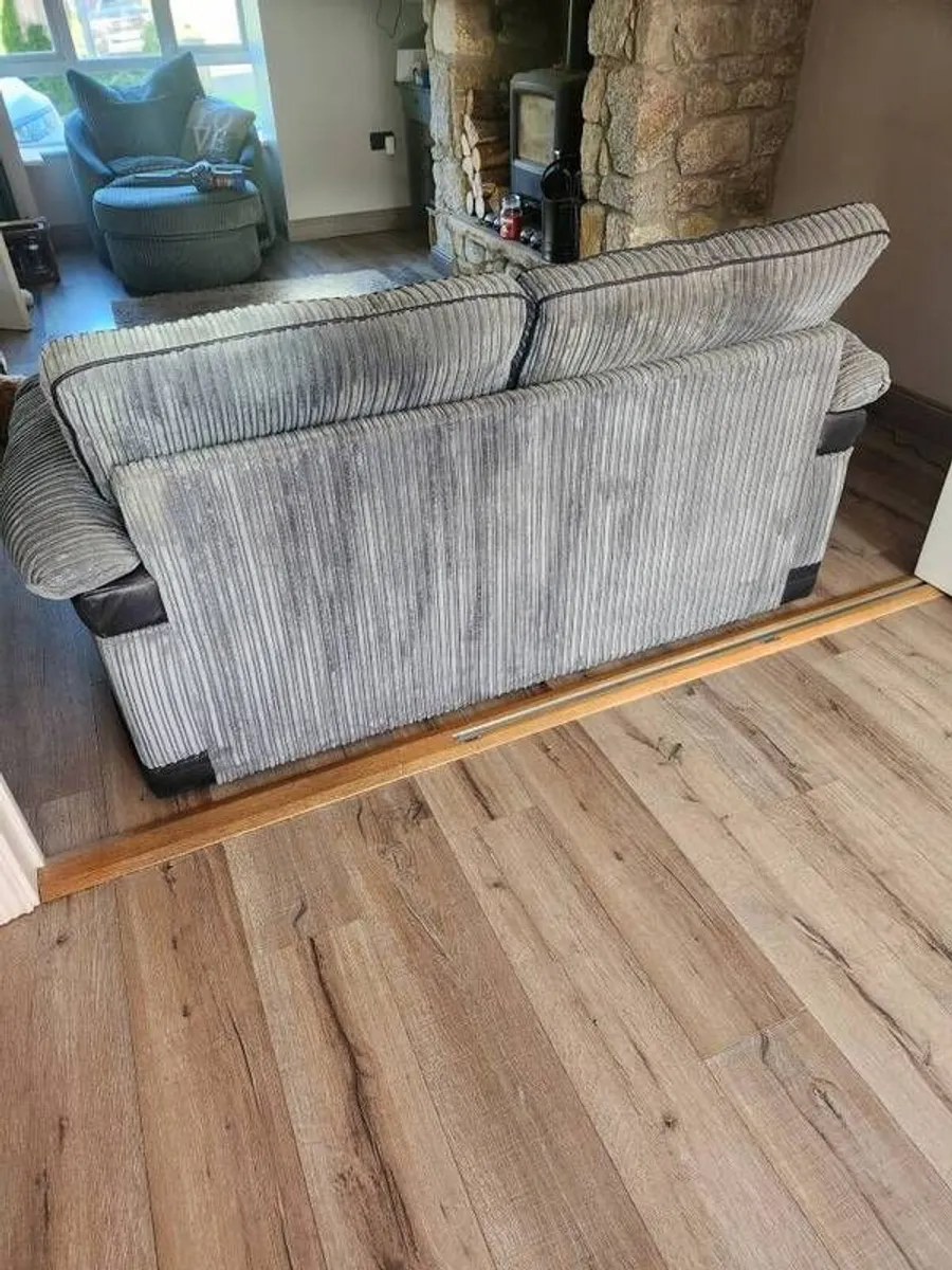 2 seater plus swivel chair - Image 4