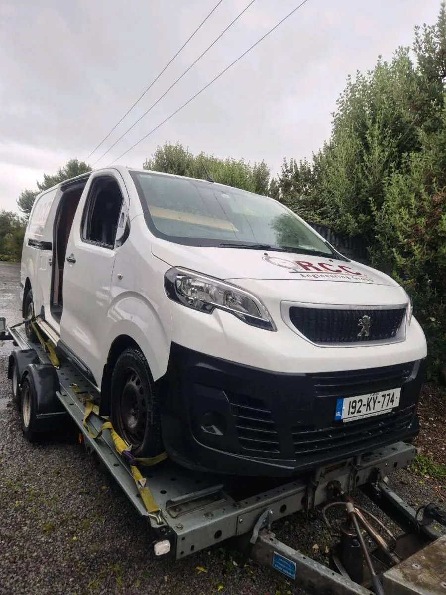2019 Peugeot Expert for Breaking - Image 4