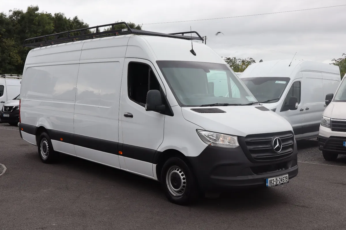 2018 MERCEDES-BENZ SPRINTER LWB - Image 1
