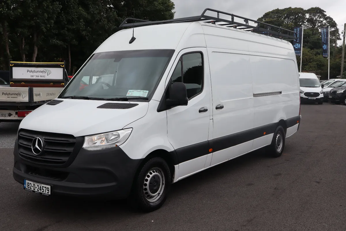 2018 MERCEDES-BENZ SPRINTER LWB - Image 2