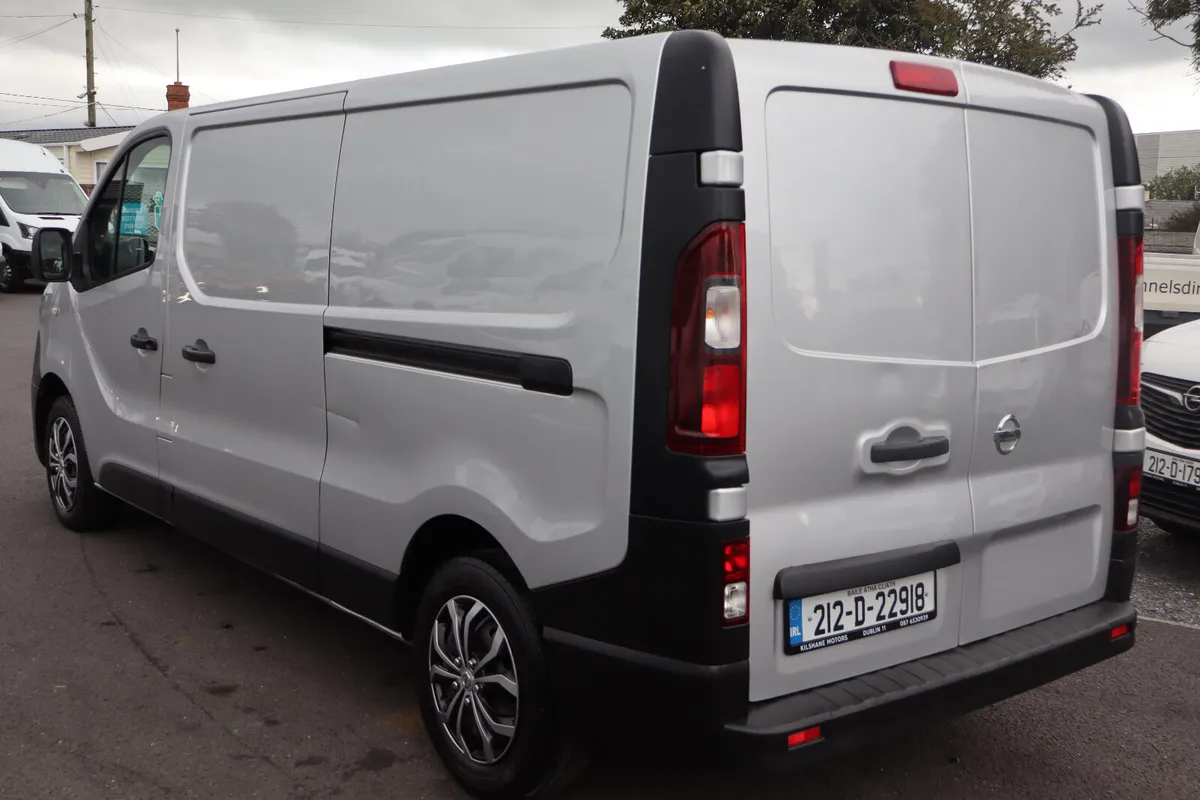 2021 NISSAN NV300 LWB 2L - Image 2