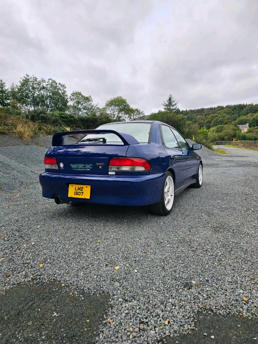 Subaru Impreza V Limited 555 - Image 2
