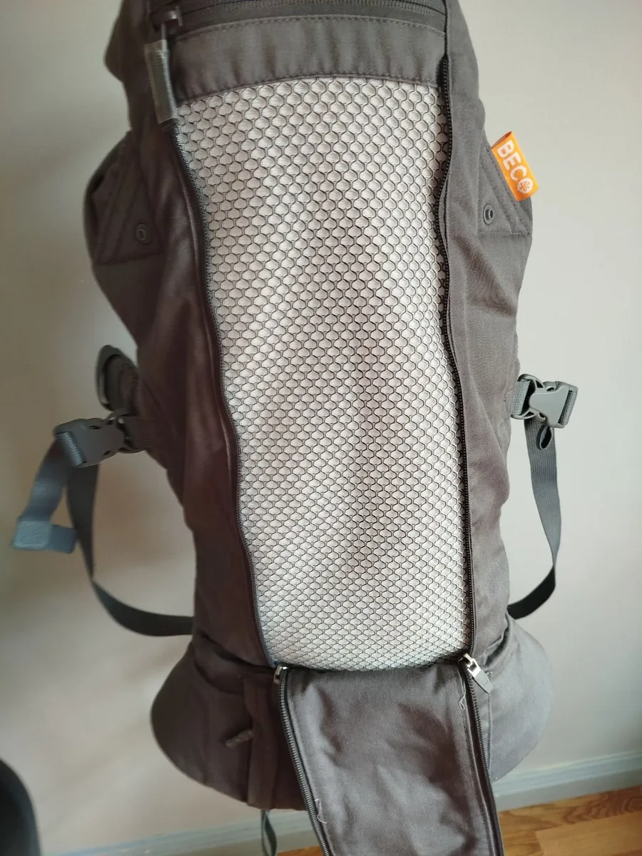 BECO Eight Baby Carrier- Newborn to Toddler - Image 1