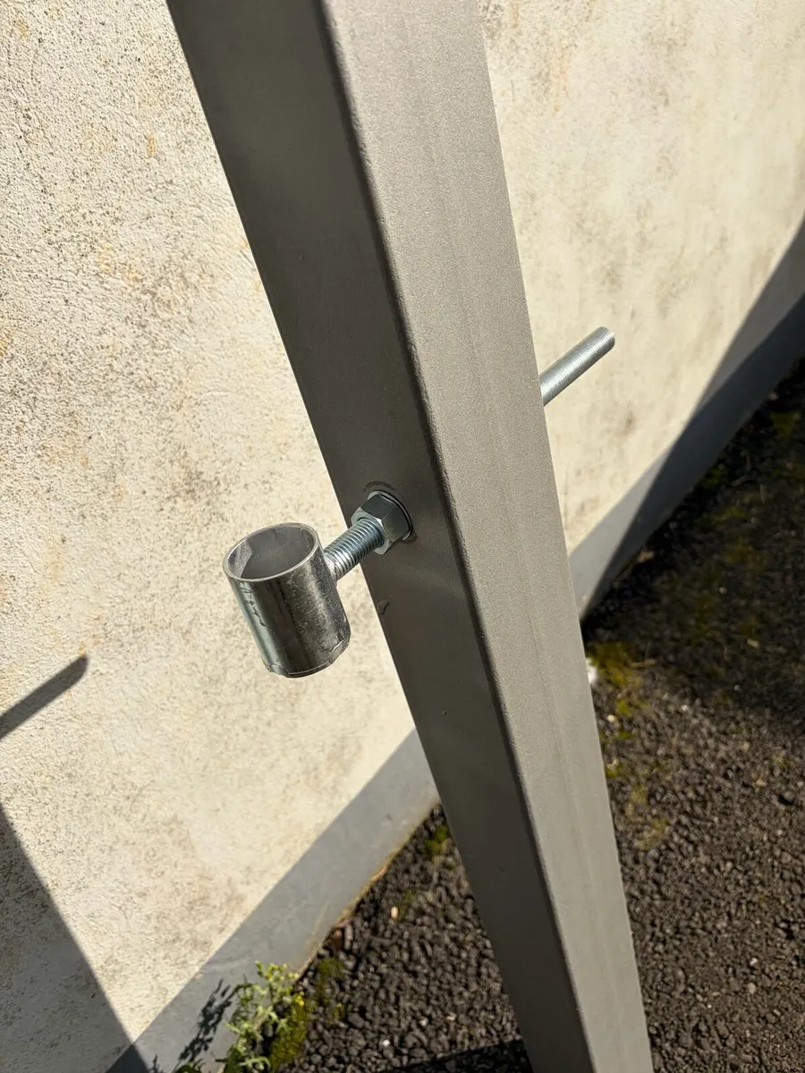 STEEL GATE POSTS - Image 3