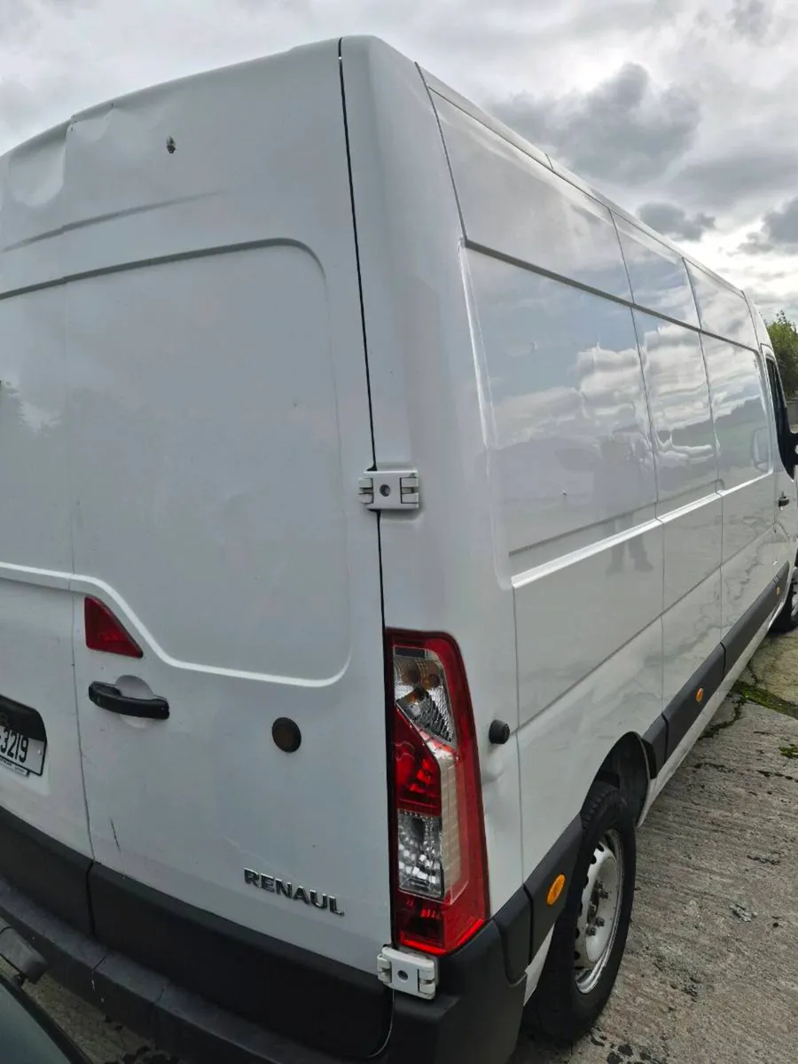 Renault master 2019 - Image 2