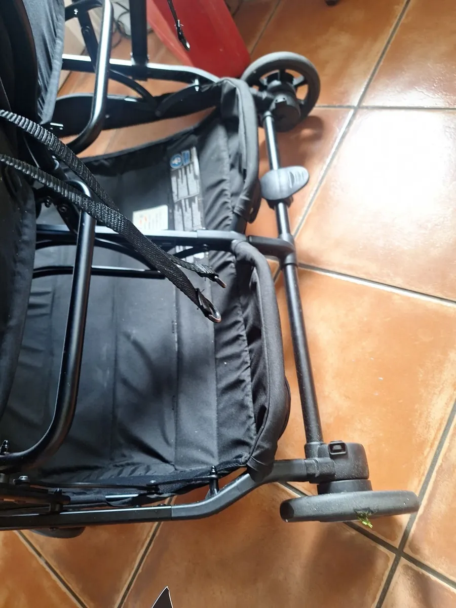 Double buggy - Image 4