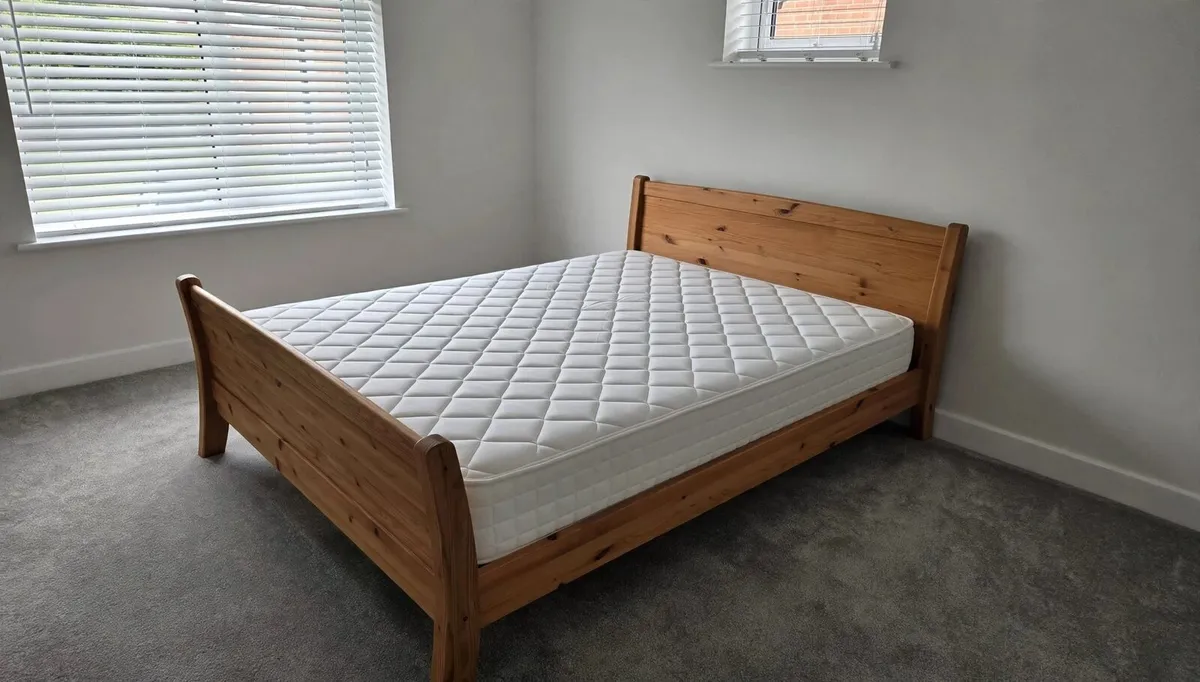 5ft King bed - Image 1