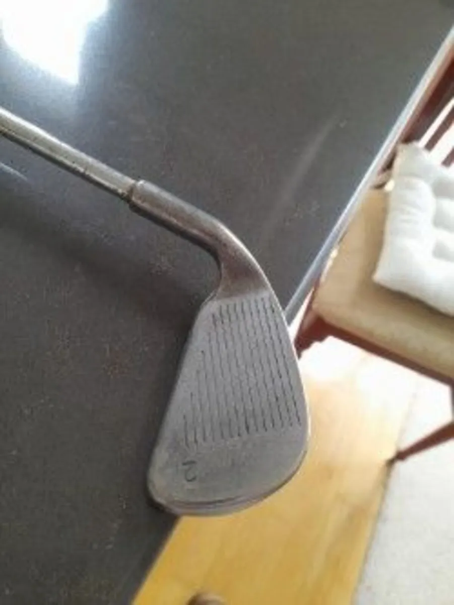 golf club - Image 1