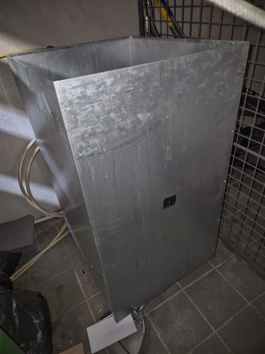 Reverse Vending Machine Re-Turn - Image 4