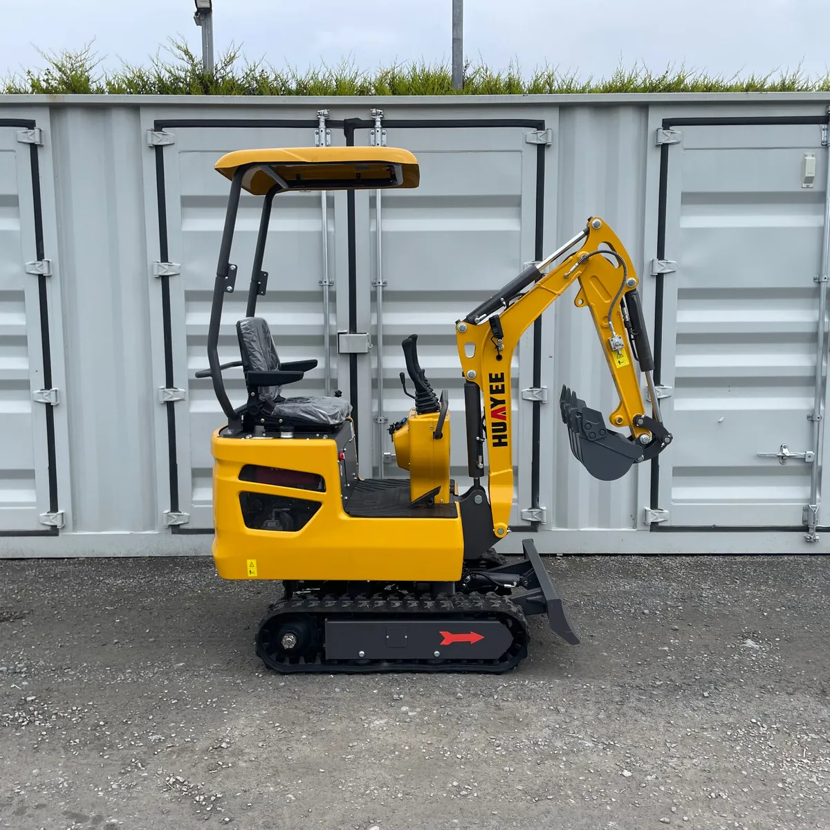 New Huayee Mini Excavator **Online Auction** - Image 3