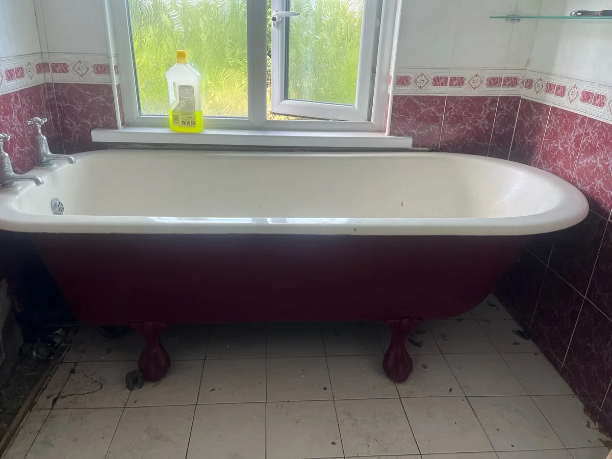 Old style free standing bath - Image 3