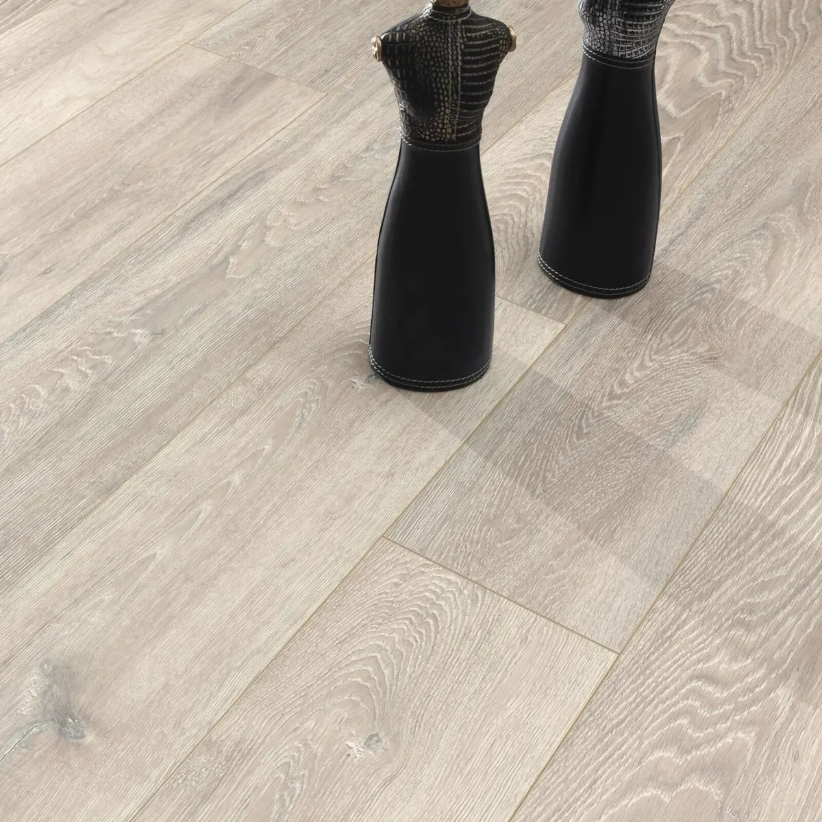 Flooring At Bathshack - Colorado 12mm Pallet Deal - Image 2