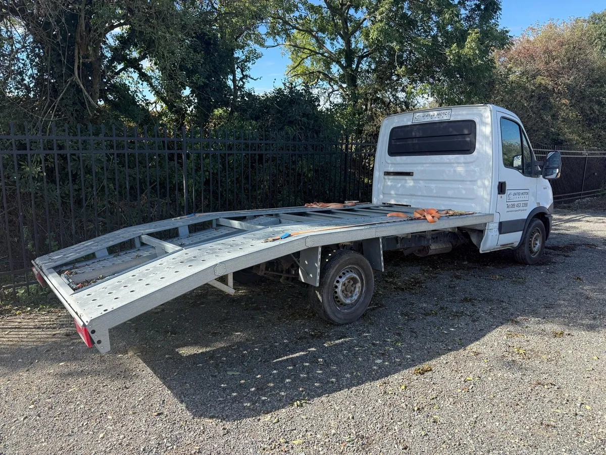 Iveco Daily Recovery - Image 2