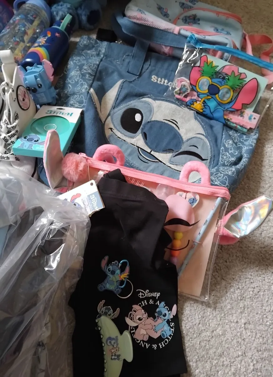 Lilo & Stitch Bundle, Alarm Clock & more, 44 Items - Image 2