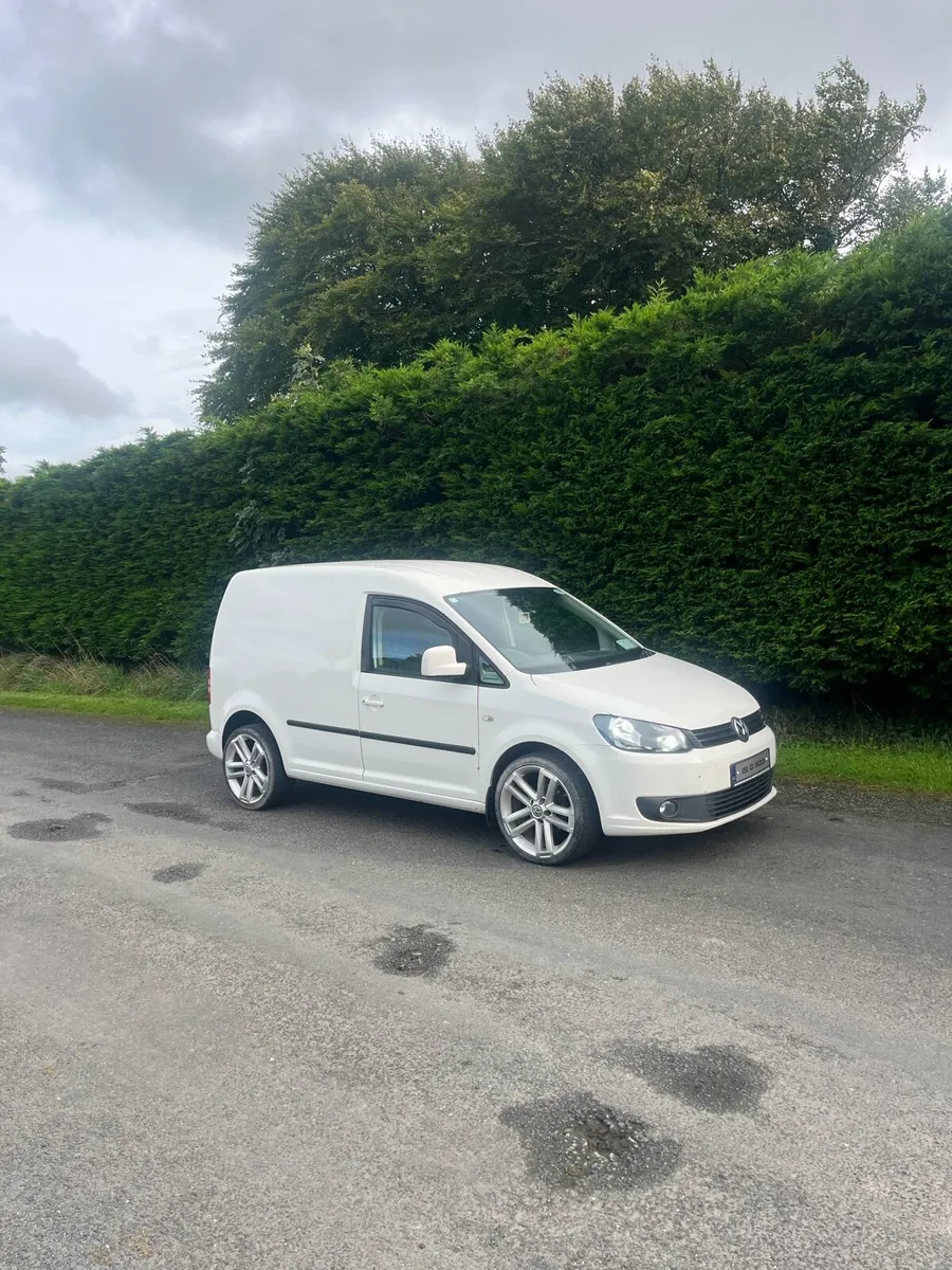 Volkswagen Caddy 2015 - Image 3