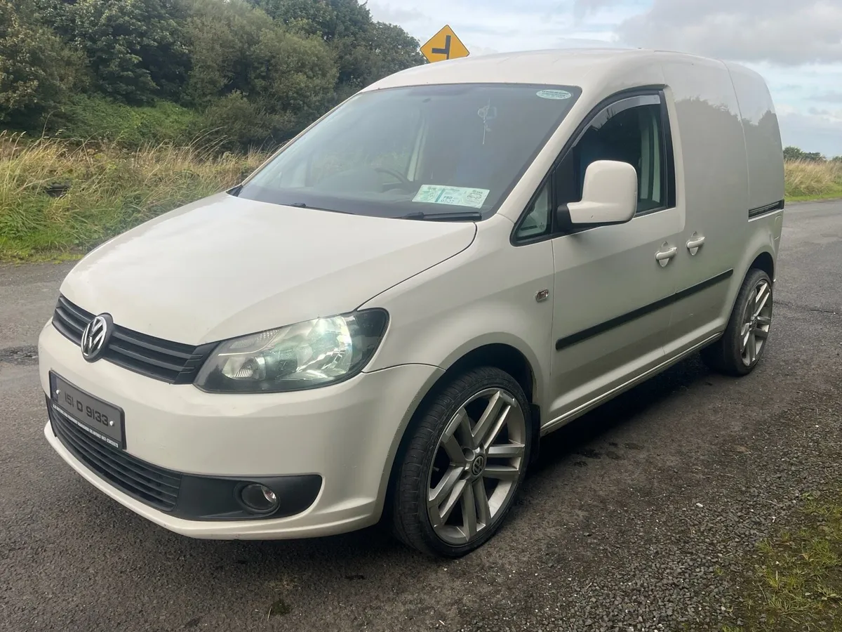 Volkswagen Caddy 2015 - Image 2