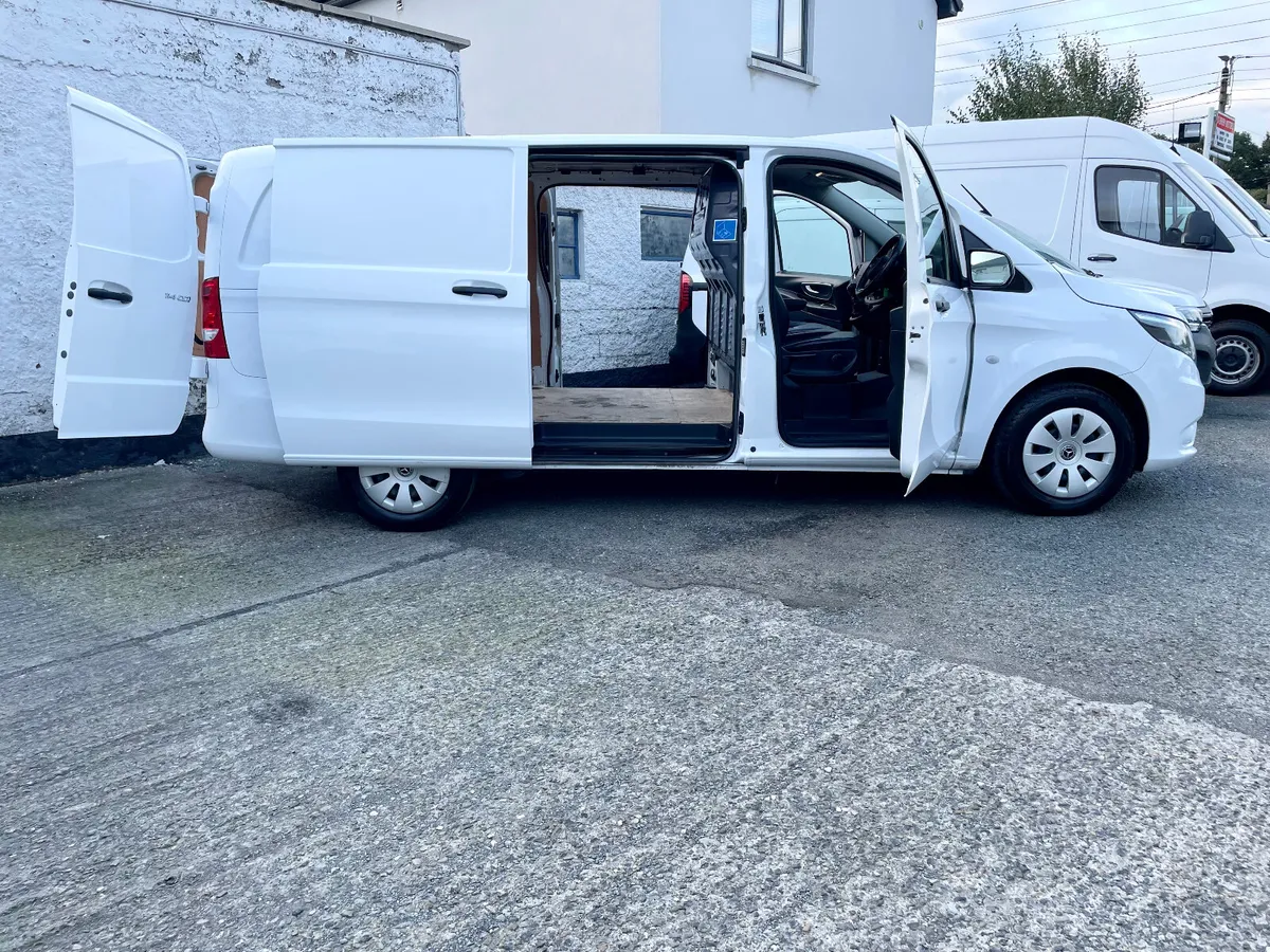 Mercedes-Benz Vito 114 Style 2.0 CDI RWD,2024 - Image 3