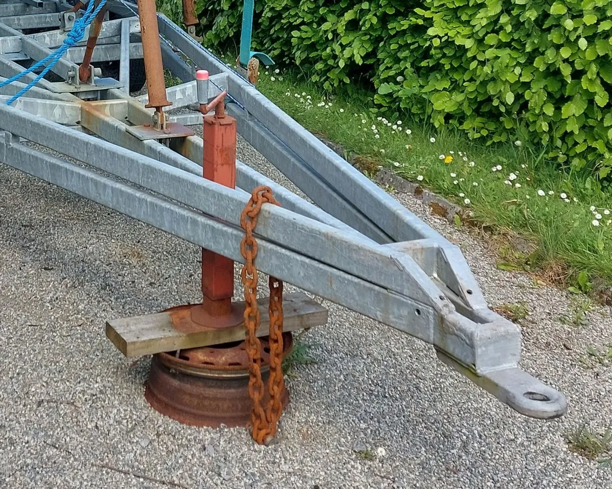 Yacht trailer galvanised with suspension - Image 2