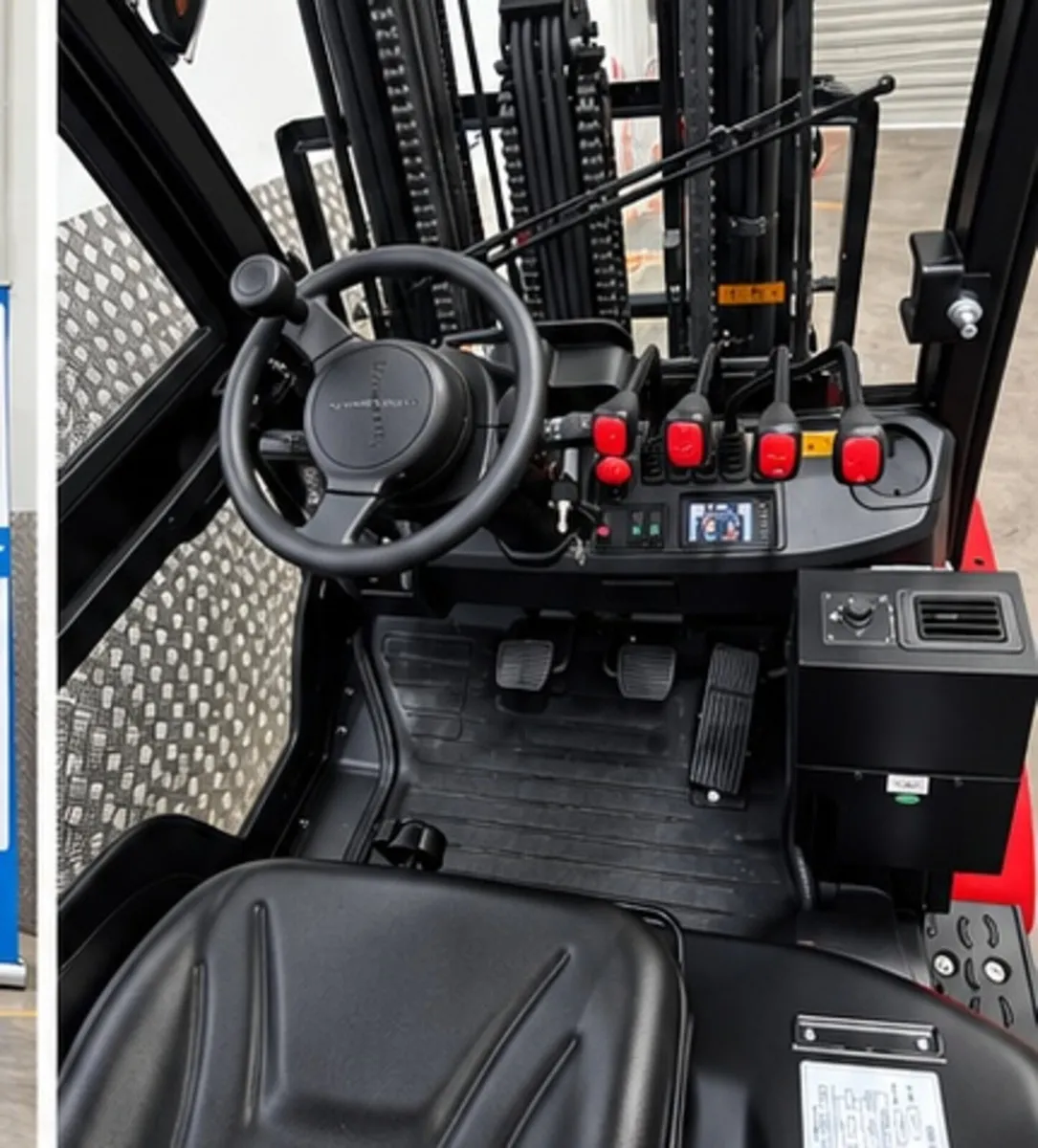 Hancha 35 XF Forklift - Image 2