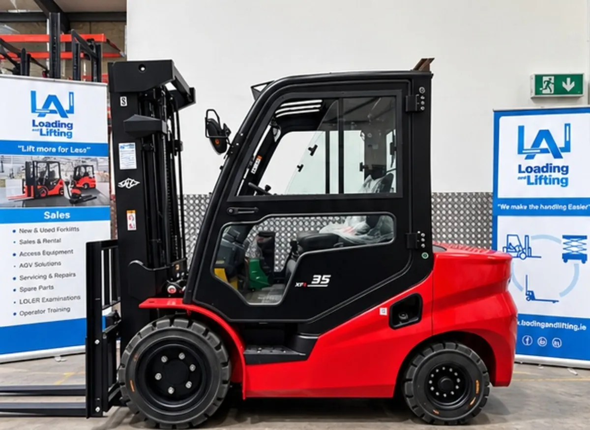 Hancha 35 XF Forklift - Image 1