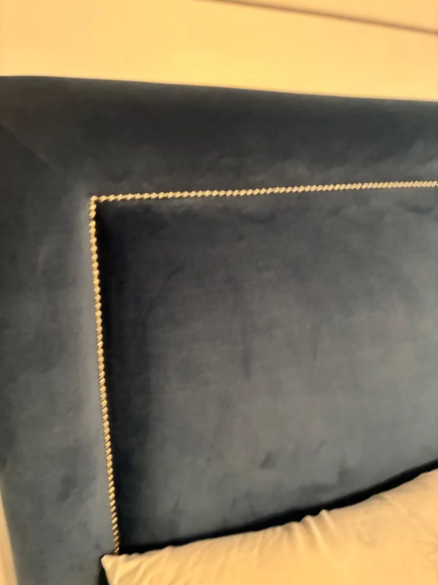 Headboard - Image 2