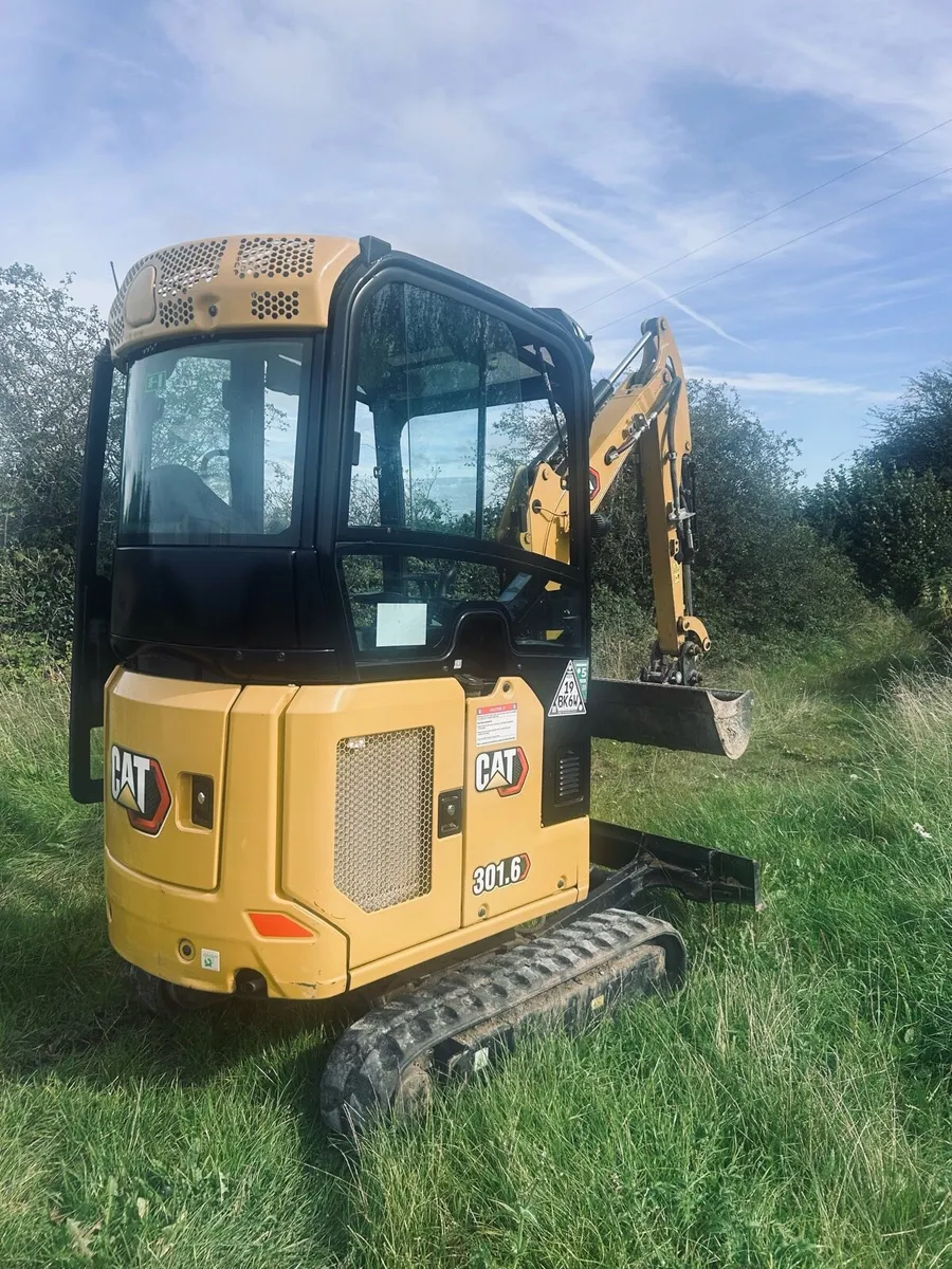 Mini digger - Image 3