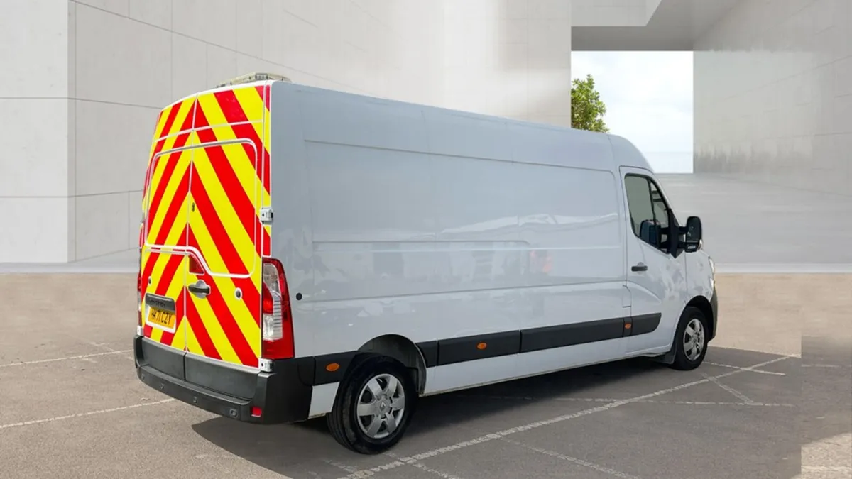 Renault Master 2021 - Image 4