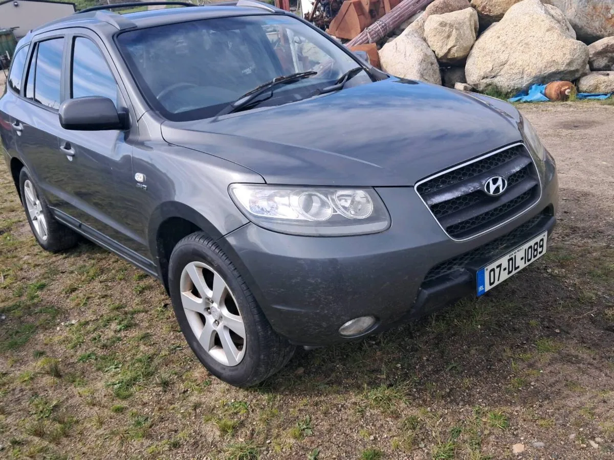 Hyundai Santa Fe and Kia Sorento - Image 2