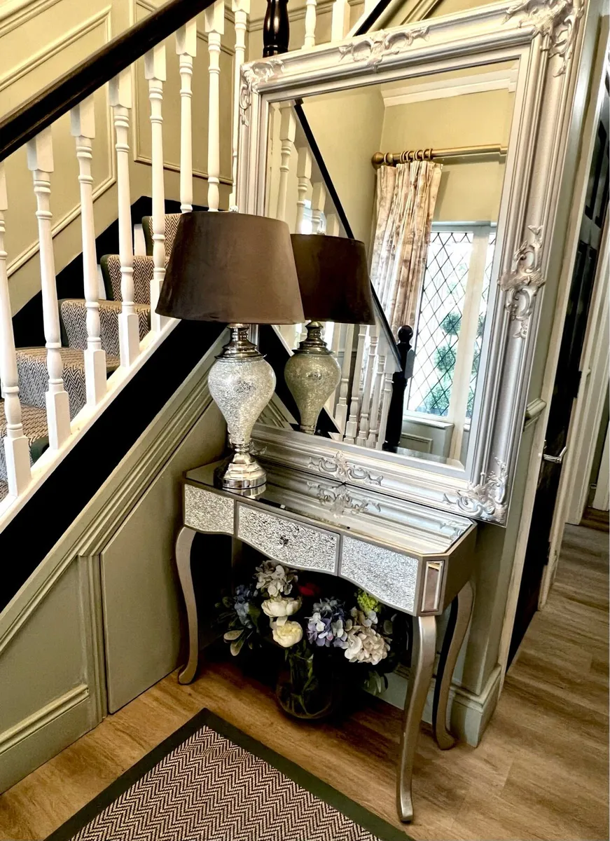 *BLING* Reception Room Console Set - Image 2