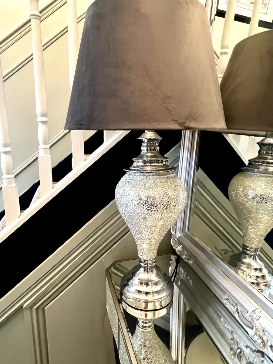 *BLING* Reception Room Console Set - Image 3