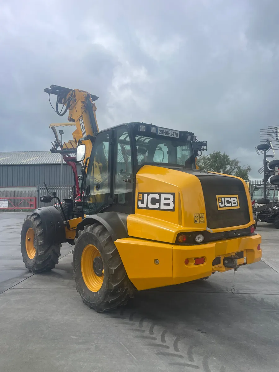 JCB 320S - Image 3