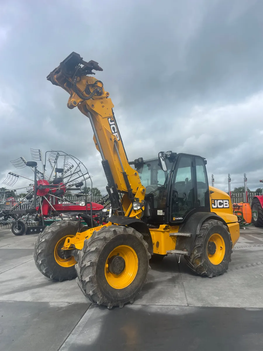 JCB 320S - Image 4