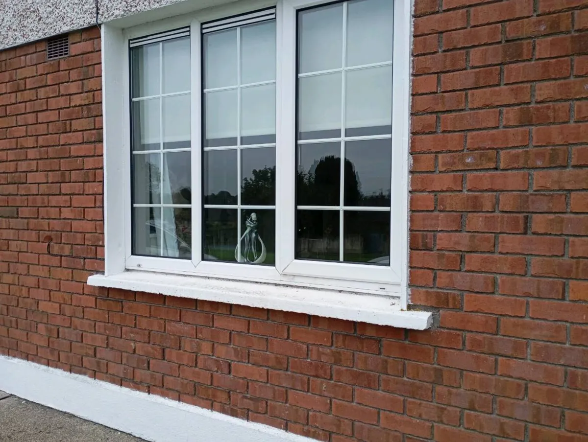 Blinds - Image 1