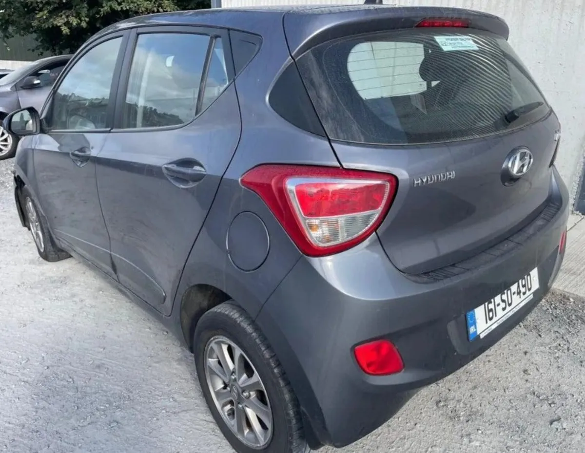 2016 Hyundai i10 1.0 Petrol Manual CAT D - Image 3