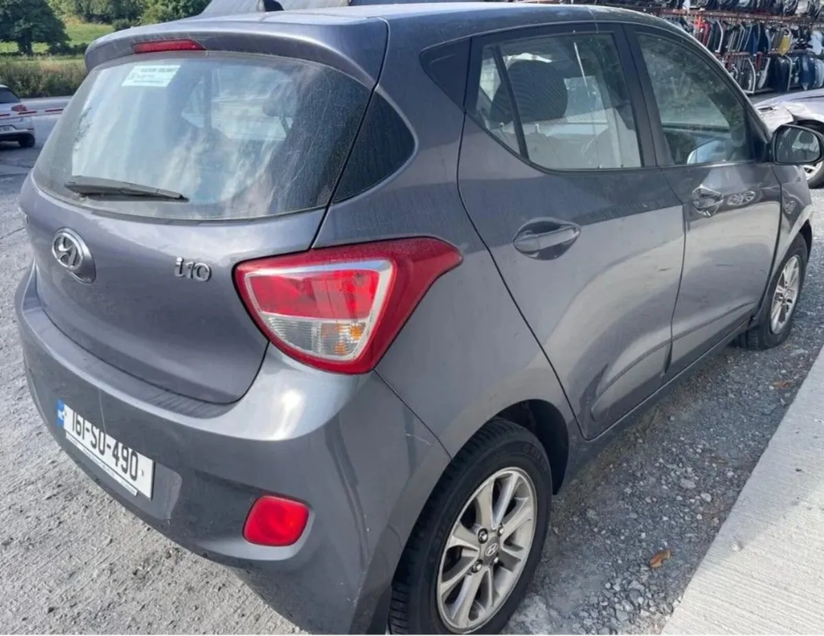 2016 Hyundai i10 1.0 Petrol Manual CAT D - Image 4