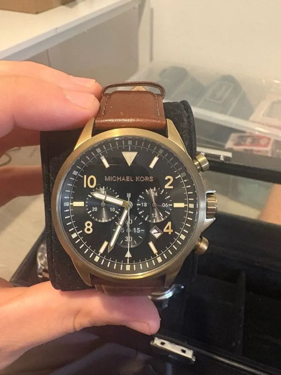 Micheal lord leather strap watch - Image 1