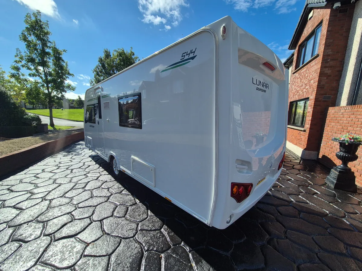 2019  Fixed  Bed  Lunar  Quasar   554 Motor Movers - Image 4