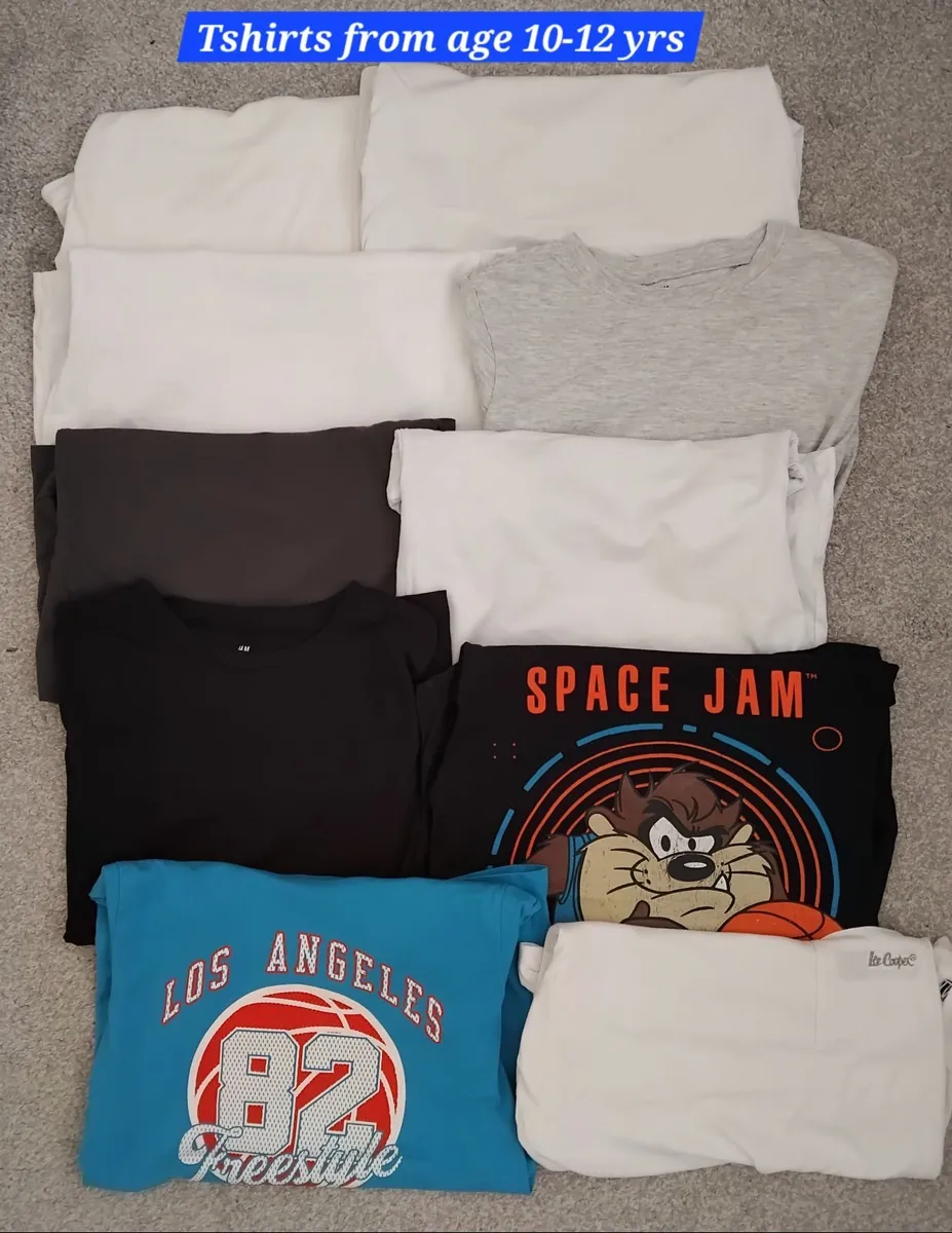 Boys Clothes Bundle, 20 Items - Image 3