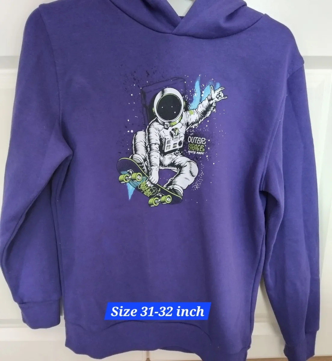 Boys Clothes Bundle, 20 Items - Image 4