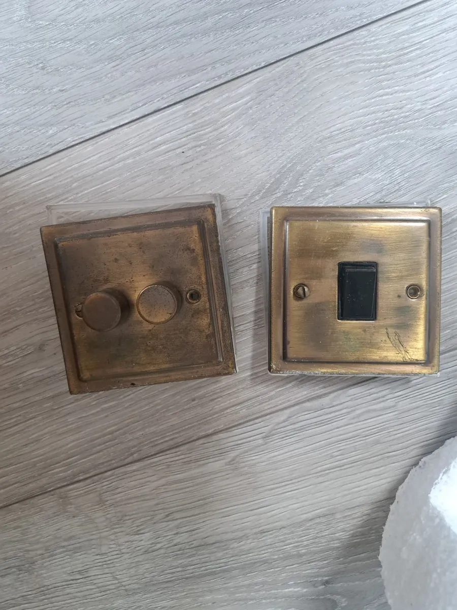Laura Ashley Light Fitting and Bulbs 2 Available - Image 4