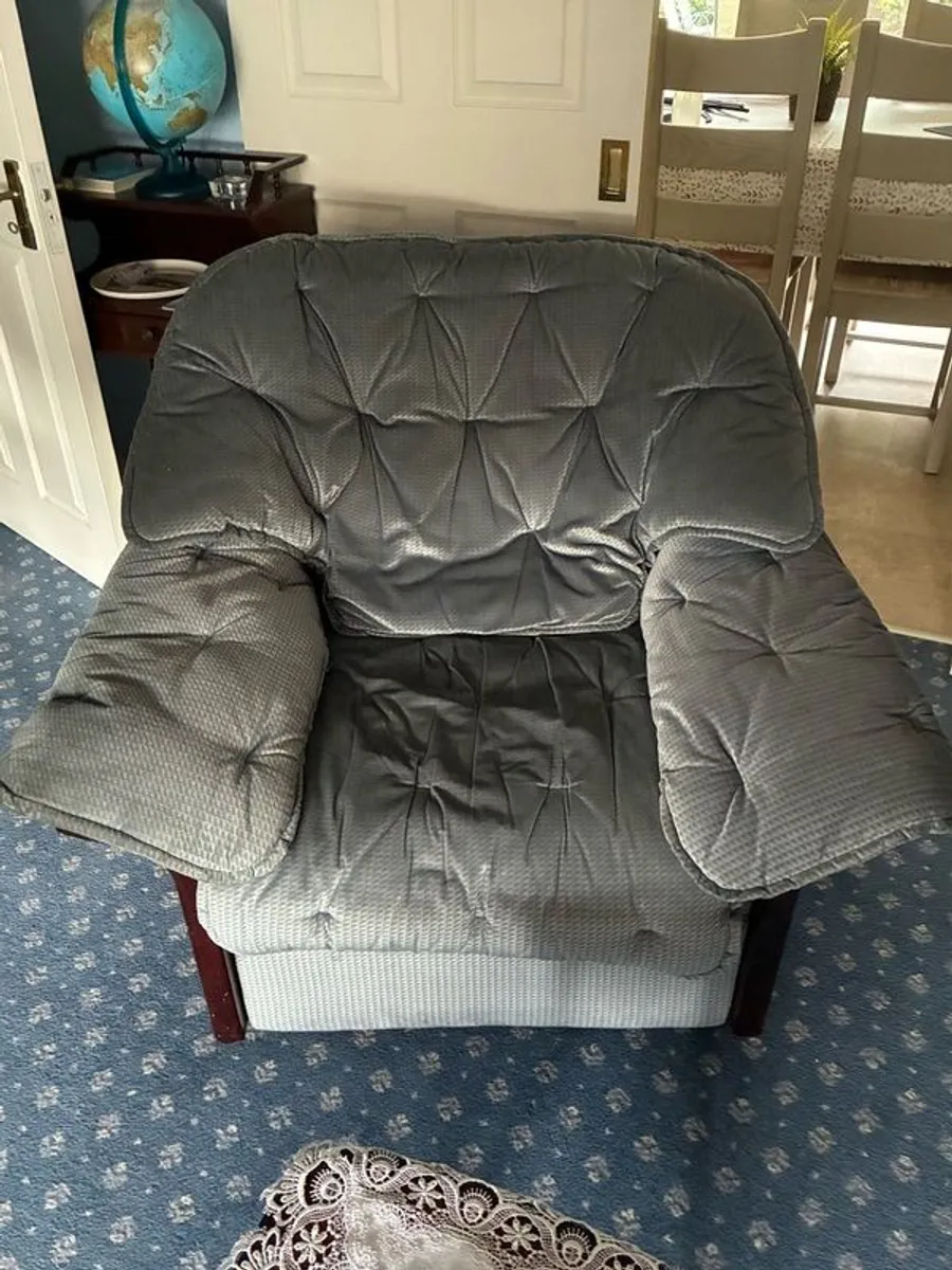3 piece suite - Image 3