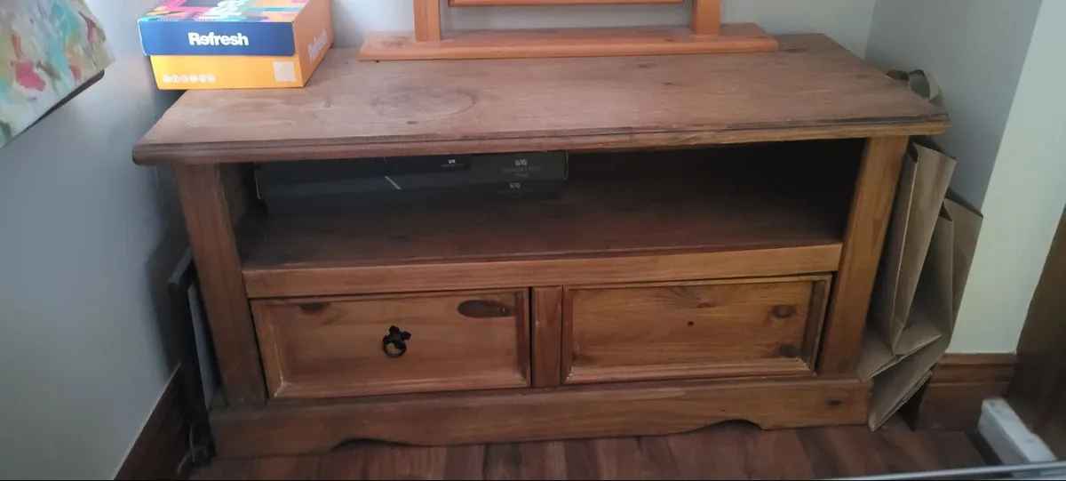 TV stand
