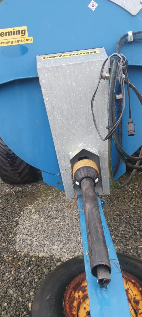 Fleming Dung Spreader - Image 4