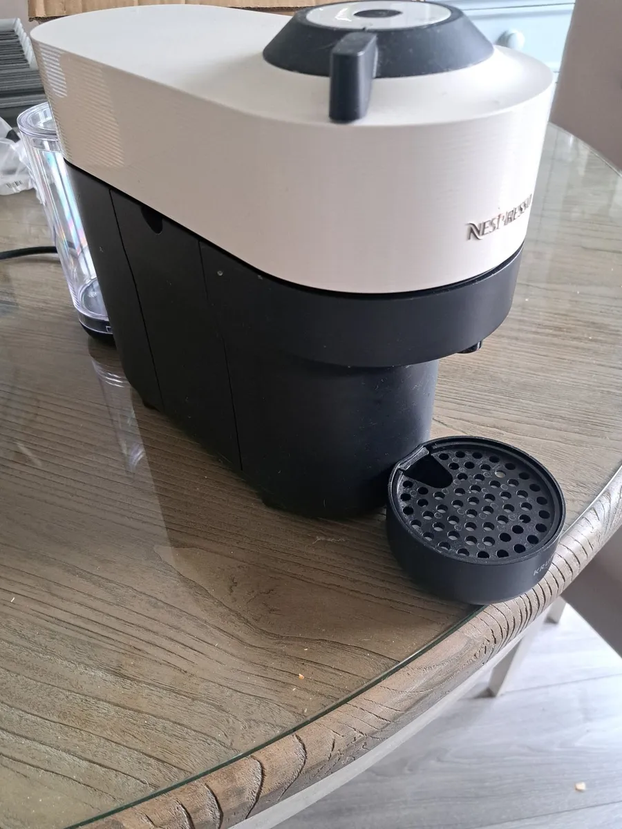 Nespresso Coffee machine - Image 1