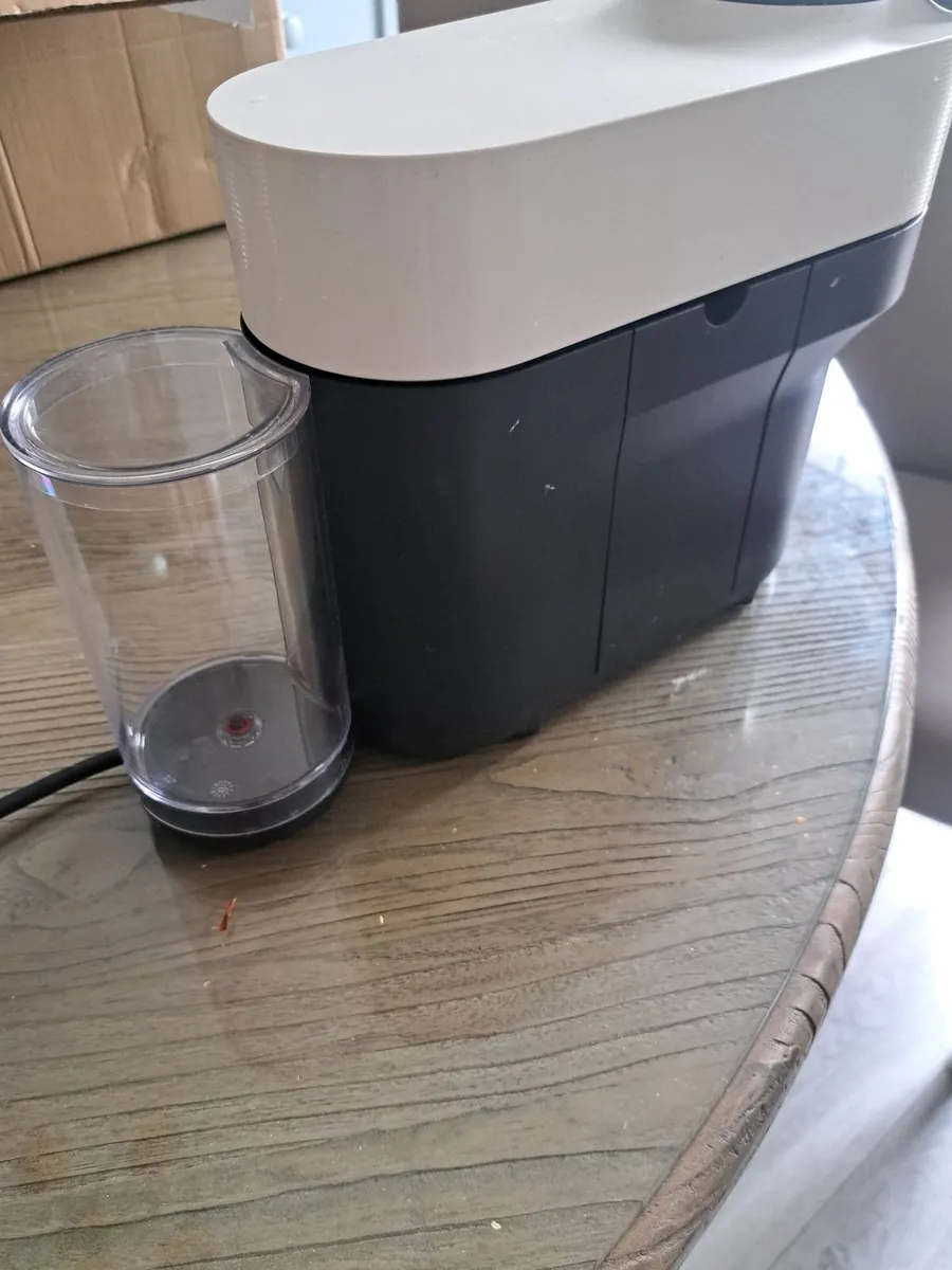 Nespresso Coffee machine - Image 4