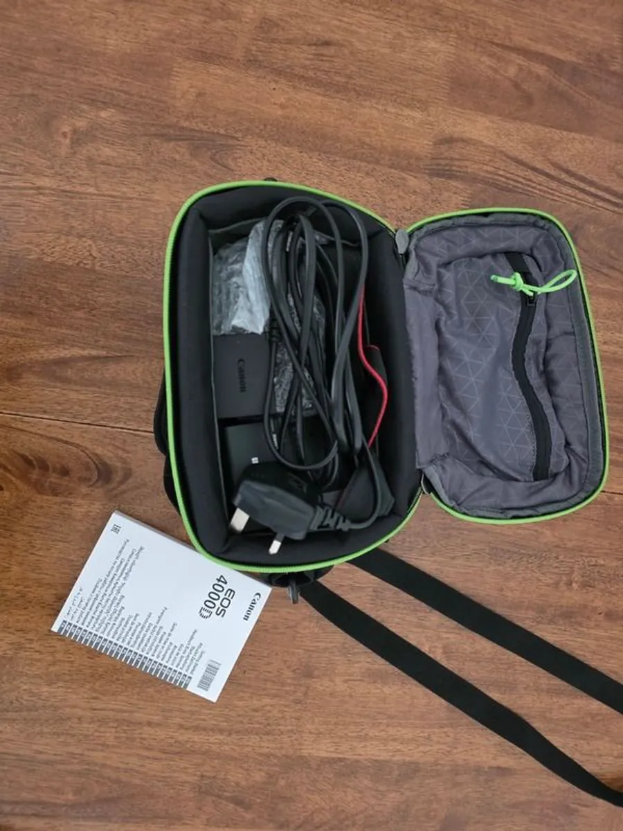 Canon EOS 4000D DSLR 18-55mm Lens with Bag and Accessories - Image 4